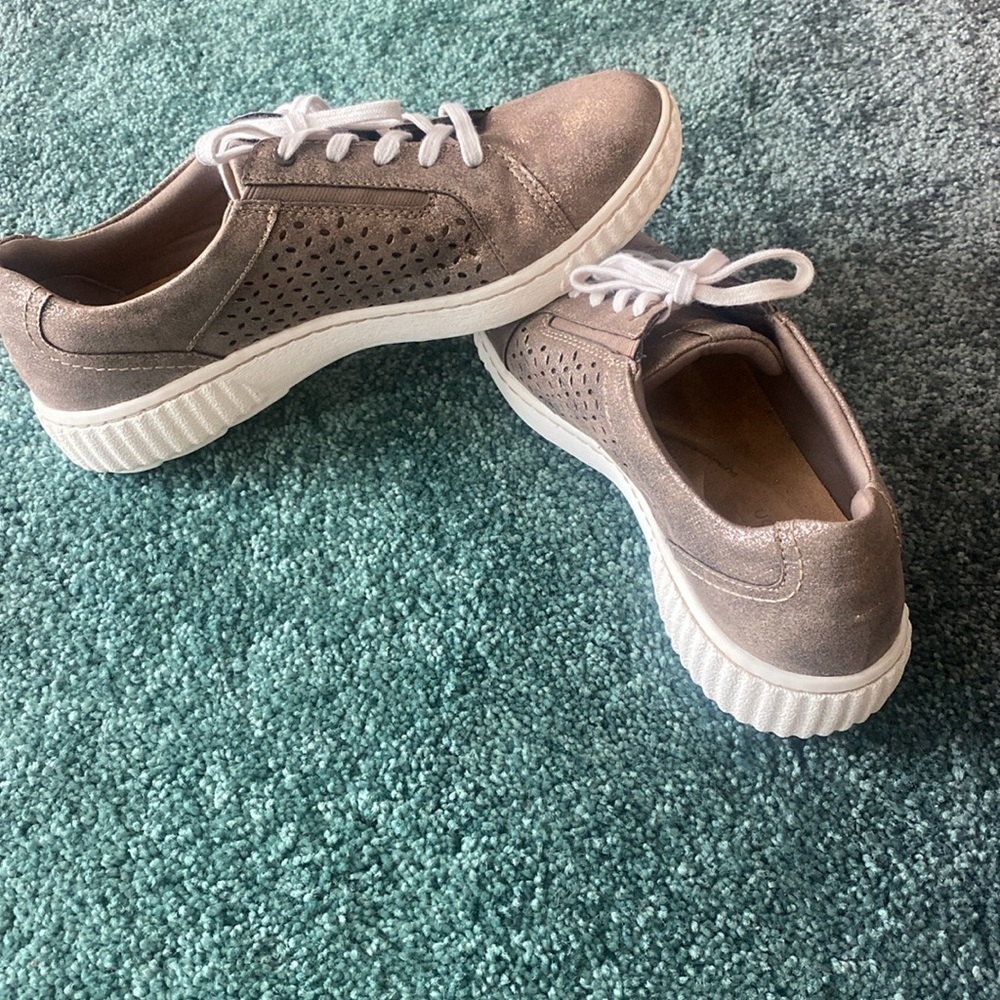 Clarks Collection Caroline Ella Leather Casual Sneakers Metallic Women's 8.5 - Picture 4 of 11